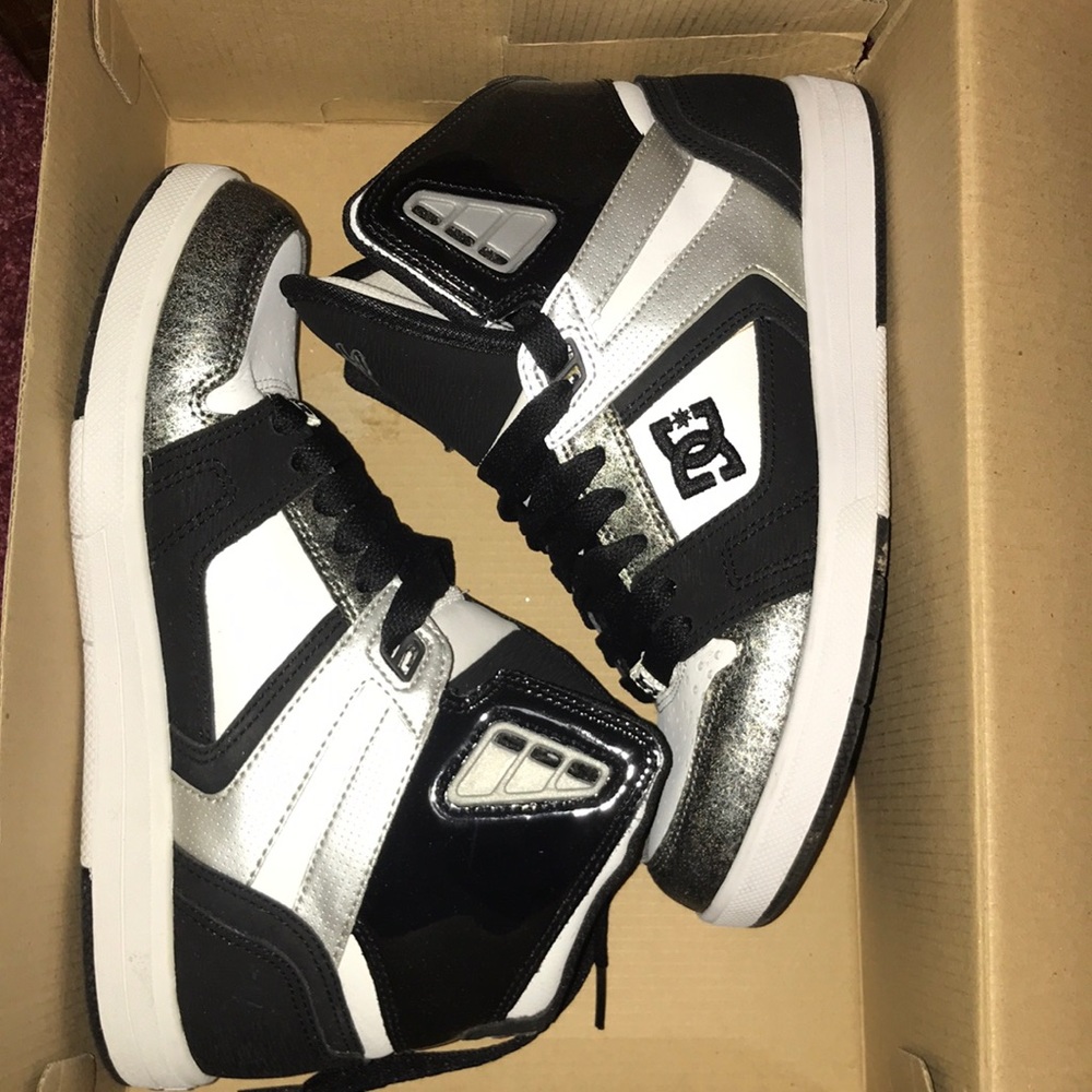 DC High Top Sneakers